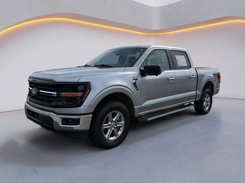 Used 2024 Ford F150 XLT w/ Mobile Office Package image 7