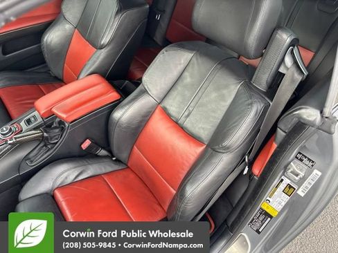 Used 2011 BMW M3 Convertible RWD image 23