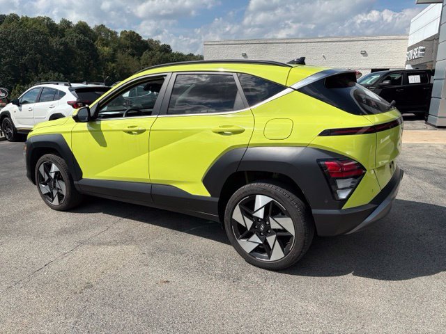Certified 2024 Hyundai Kona Limited AWD/4WD image 3