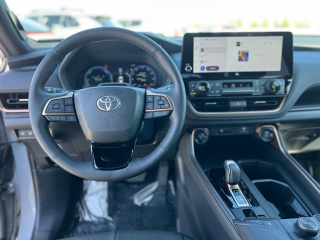 Certified 2026 Toyota Grand Highlander AWD Hybrid image 11