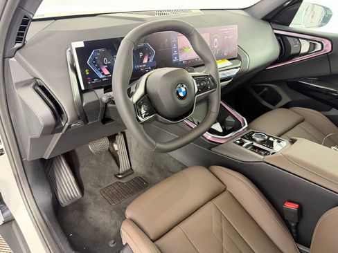 Used 2026 BMW X3 xDrive30 w/ Convenience Package AWD/4WD image 4