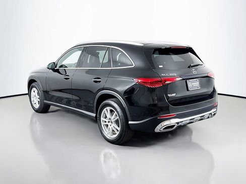 Used 2025 Mercedes-Benz GLC 300 image 5
