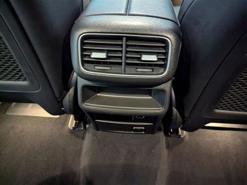 Used 2022 Mercedes-Benz GLE 350 image 18