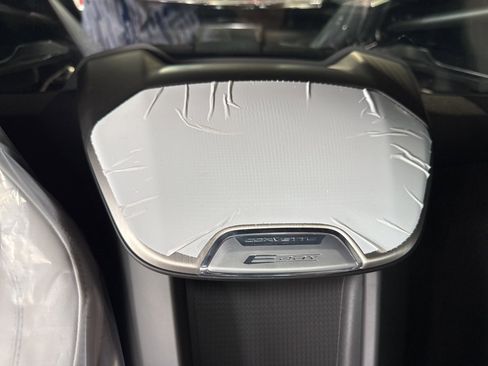 New 2025 Chevrolet Corvette E-Ray image 29