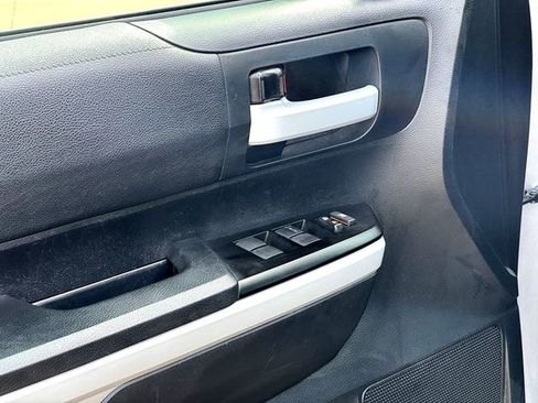 Used 2018 Toyota Tundra SR5 w/ Truck Exterior Package image 9