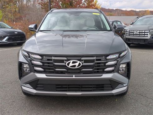 Certified 2025 Hyundai Tucson SEL image 8