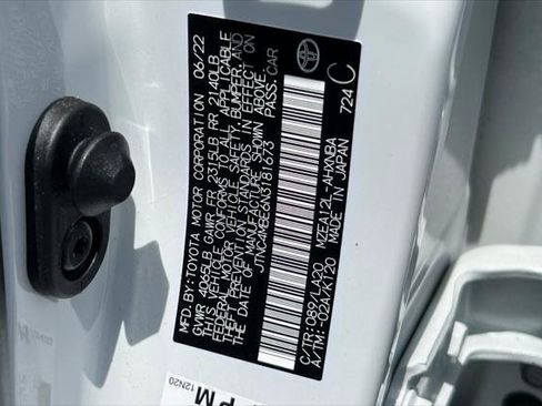 Certified 2022 Toyota Corolla XSE FWD image 33