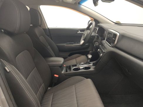 Used 2020 Kia Sportage LX AWD/4WD image 21