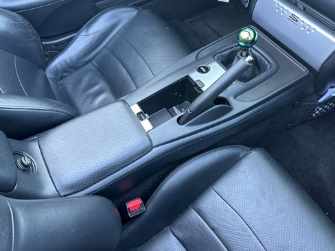 Used 2004 Honda S2000 image 14