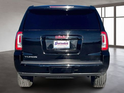 Used 2018 GMC Yukon SLT w/ Premium Edition image 5