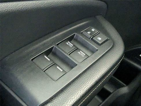 Used 2021 Honda Ridgeline Sport image 14