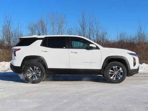 New 2026 Chevrolet Equinox LT w/ Safety and Technology Package FWD image 2