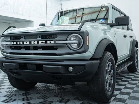 Used 2023 Ford Bronco Big Bend AWD/4WD image 3