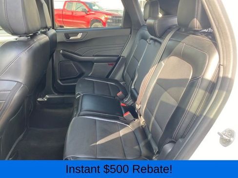 Used 2024 Ford Escape Platinum image 18