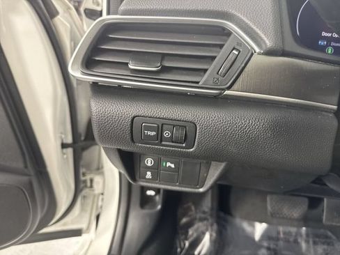 Used 2018 Honda Accord LX image 13
