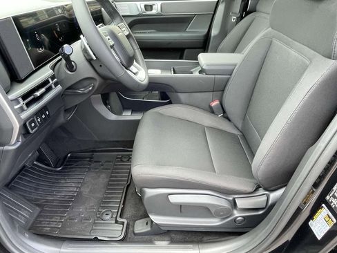 New 2026 Hyundai Santa Fe SE image 14