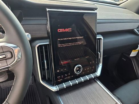 New 2026 GMC Acadia Denali w/ Super Cruise Package FWD image 26