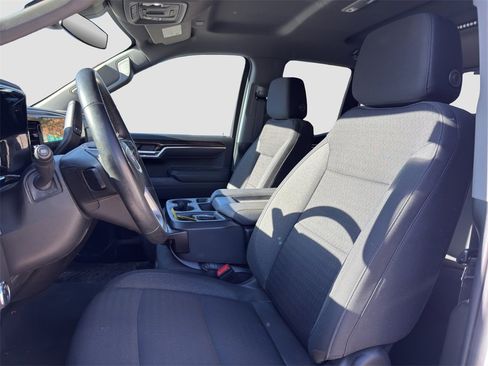 Used 2024 GMC Sierra 1500 SLE w/ Preferred Package image 6