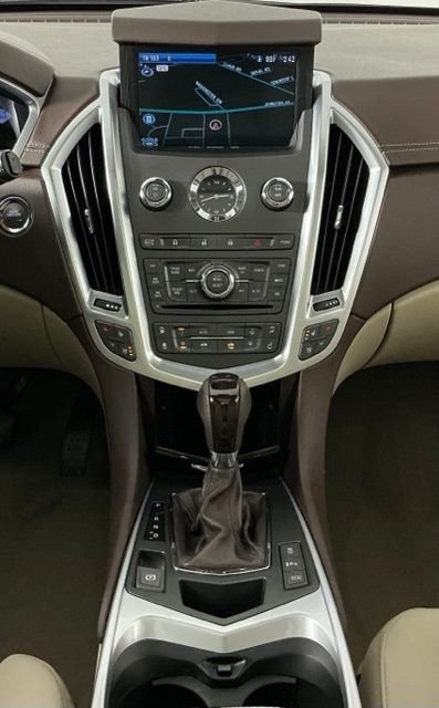 Used 2012 Cadillac SRX Premium FWD image 11