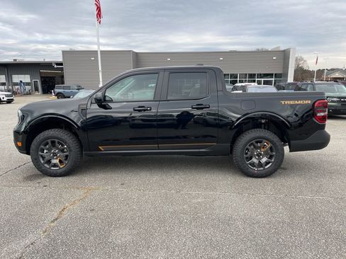 New 2026 Ford Maverick Tremor image 8