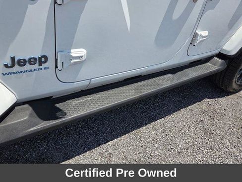 Used 2025 Jeep Wrangler Unlimited Sahara AWD/4WD image 10