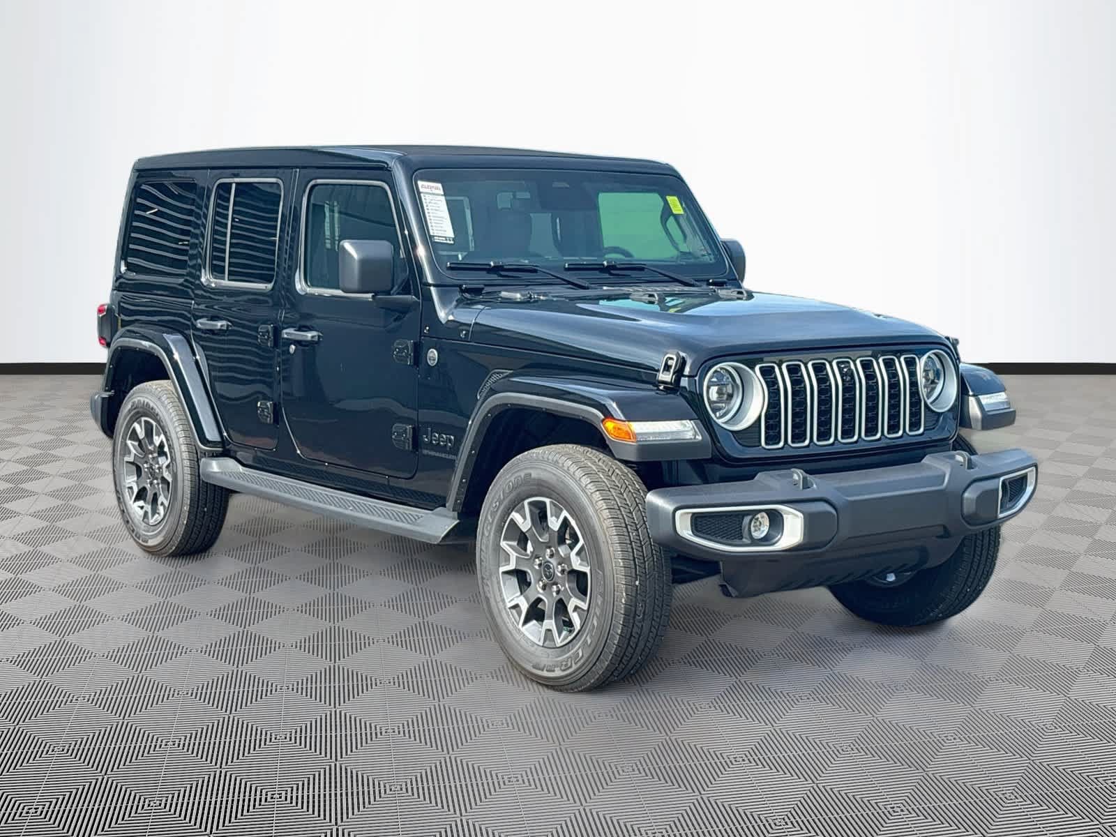 New 2026 Jeep Wrangler Unlimited Sahara AWD/4WD image 3
