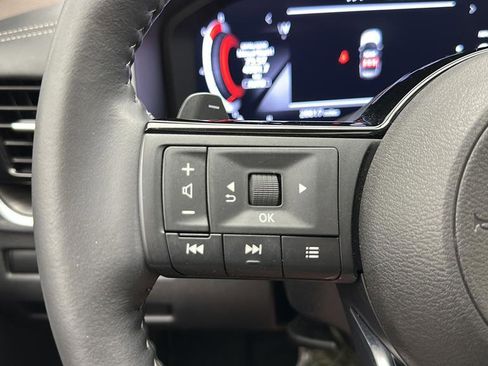 Used 2023 Nissan Rogue Platinum w/ Platinum Premium Package AWD/4WD image 18