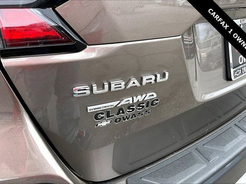 Used 2022 Subaru Outback Limited w/ Popular Package #2 image 23