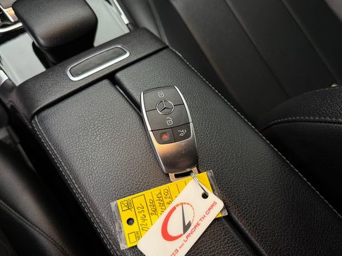 Used 2020 Mercedes-Benz GLB 250 GLB 250 image 52