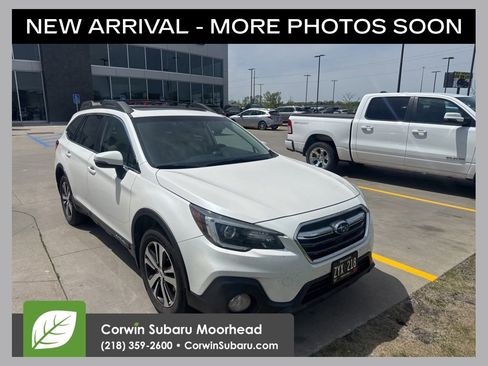 Used 2018 Subaru Outback 2.5i Limited AWD/4WD image 1