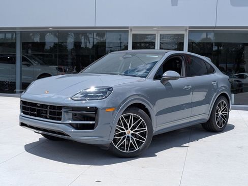 New 2026 Porsche Cayenne Coupe AWD/4WD image 1