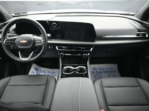 New 2026 Chevrolet Traverse LT w/ Driver Confidence Package FWD image 20