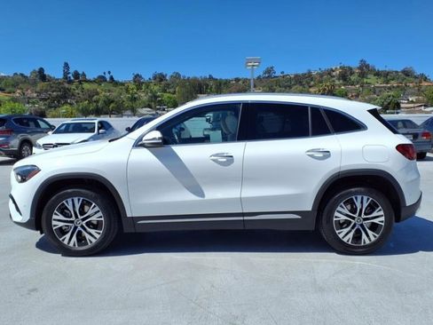 Used 2025 Mercedes-Benz GLA 250 4MATIC image 24