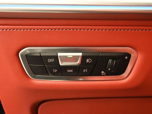Used 2023 BMW XM AWD/4WD image 21