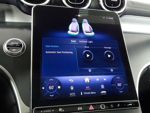 Used 2024 Mercedes-Benz GLC 300 image 34