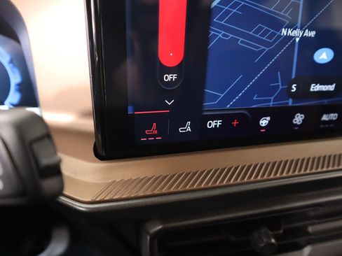 Used 2025 Ford Bronco Sport Outer Banks w/ Outer Banks Tech Package+ image 8