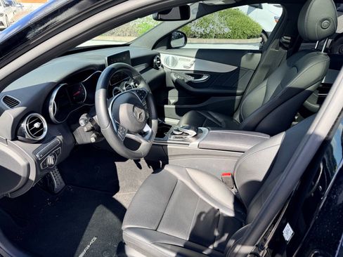 Used 2018 Mercedes-Benz C 300 Sedan image 3