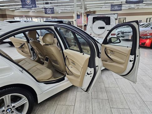 Used 2014 BMW 328i Sedan RWD image 15