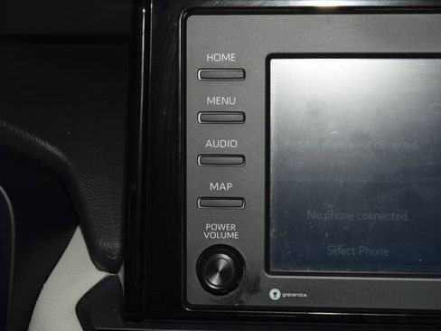 Used 2024 GMC Yukon Denali Ultimate image 32