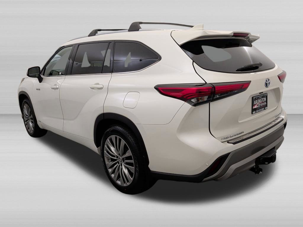 Used 2021 Toyota Highlander Platinum AWD/4WD image 6