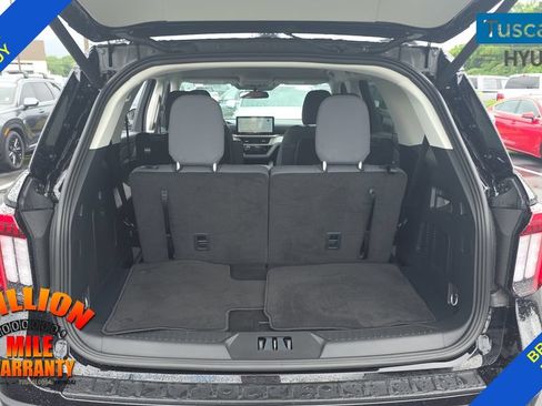 Used 2026 Ford Explorer Active RWD image 10