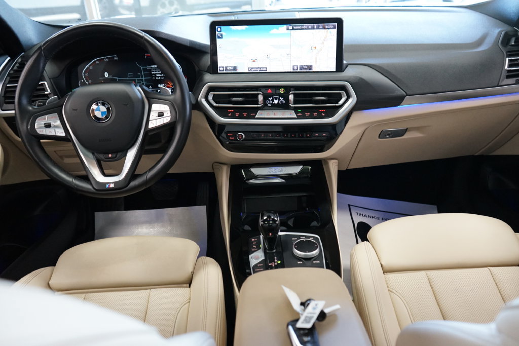 Used 2022 BMW X4 xDrive30i w/ Parking Assistance Package AWD/4WD image 45