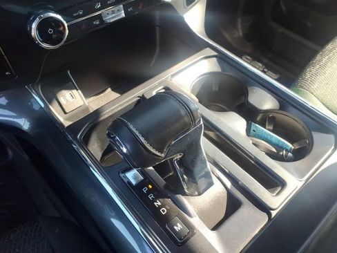 Certified 2022 Ford F150 XLT w/ Equipment Group 302A High image 24