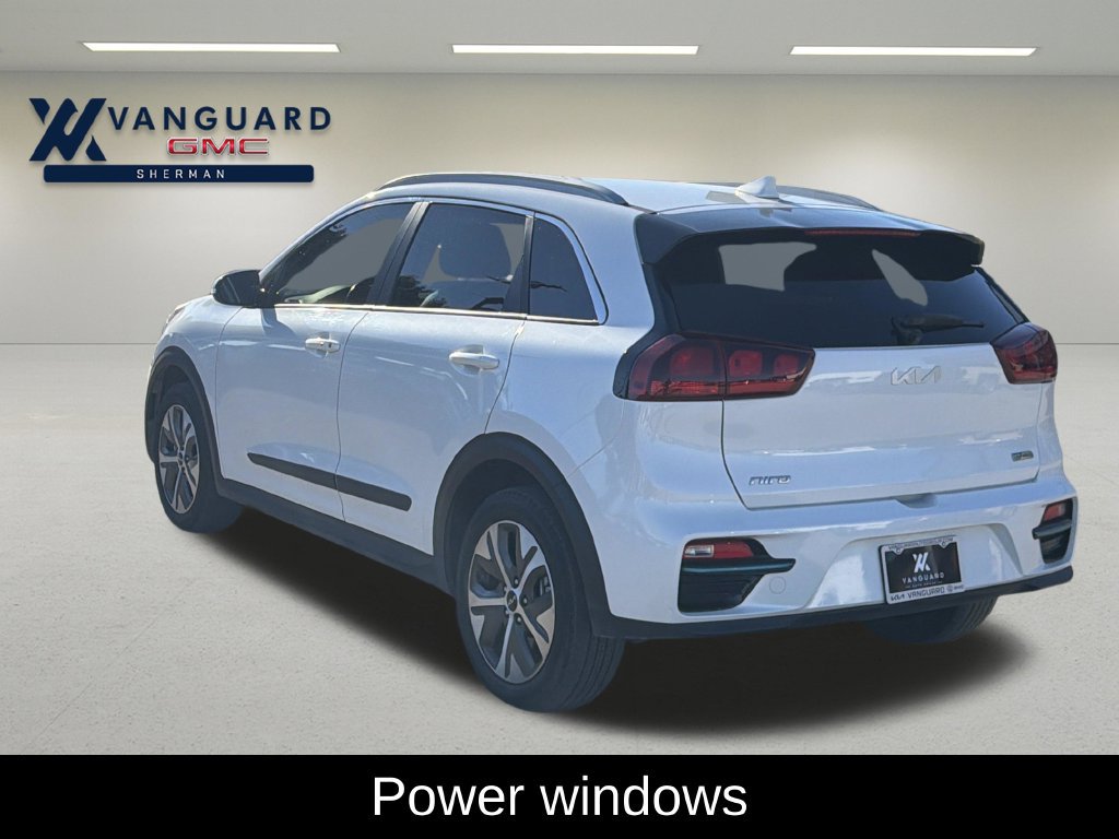 Used 2022 Kia Niro EX w/ Cold Weather Package FWD image 6