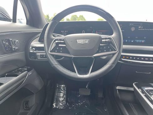 Certified 2024 Cadillac Lyriq Luxury w/ LPO, Floor Liner Package AWD/4WD image 15