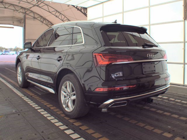 Used 2023 Audi Q5 2.0T Premium w/ Convenience Package AWD/4WD image 8