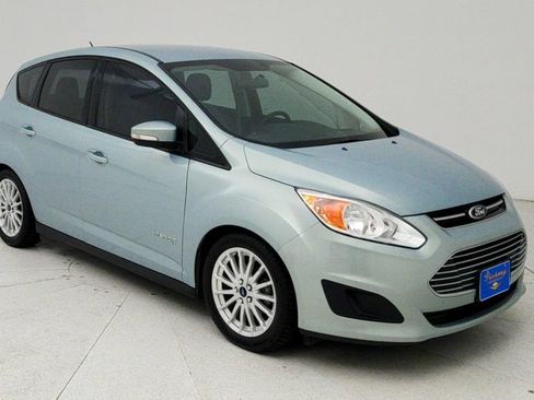 Used 2014 Ford C-MAX SE w/ Equipment Group 203A FWD image 1