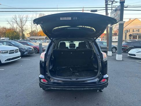 Used 2016 Toyota RAV4 Limited image 20