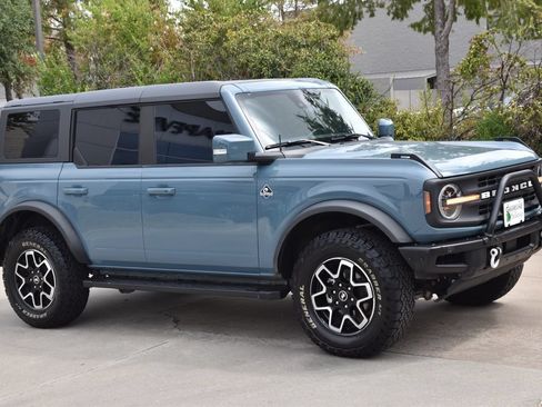 Certified 2022 Ford Bronco Outer Banks AWD/4WD image 5