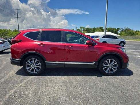 Used 2022 Honda CR-V Touring image 3